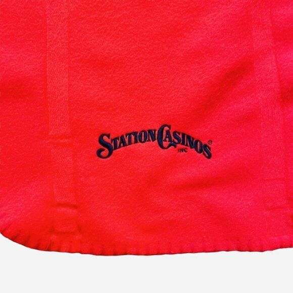 NEW Station Casino Red Felt Blanket Throw with Travel Handle Monarch Promo 60x49 - Picture 4 of 8